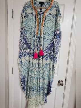 HEMANT & NANDITA Silk Kaftan Dress Size Small.